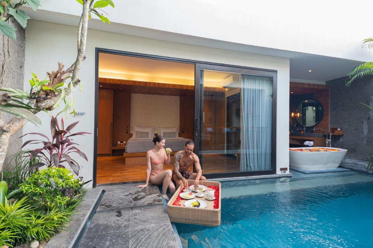 Ayona Villa Seminyak By Ini Vie Hospitality מראה חיצוני תמונה
