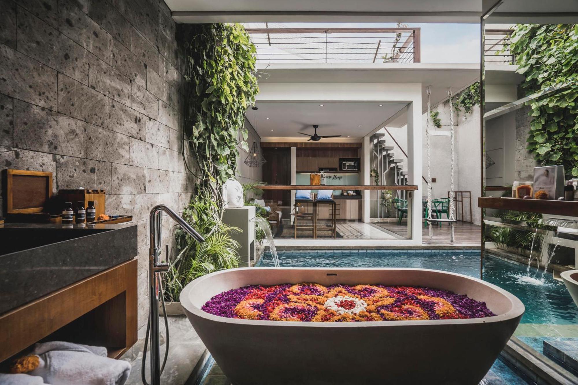 Ayona Villa Seminyak By Ini Vie Hospitality מראה חיצוני תמונה