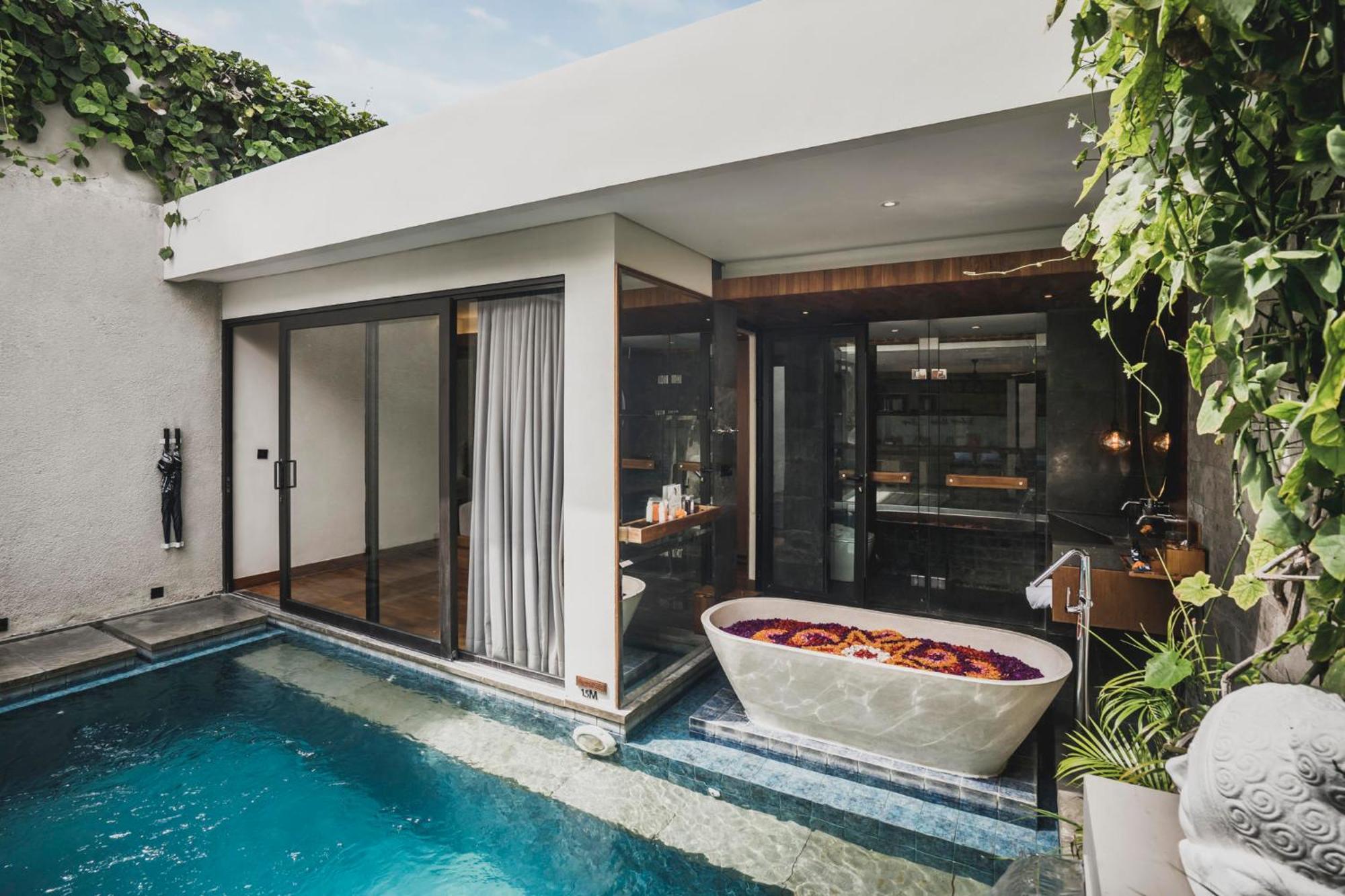 Ayona Villa Seminyak By Ini Vie Hospitality מראה חיצוני תמונה